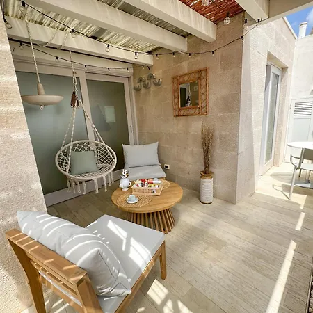 Vingt Sept Bed & Breakfast