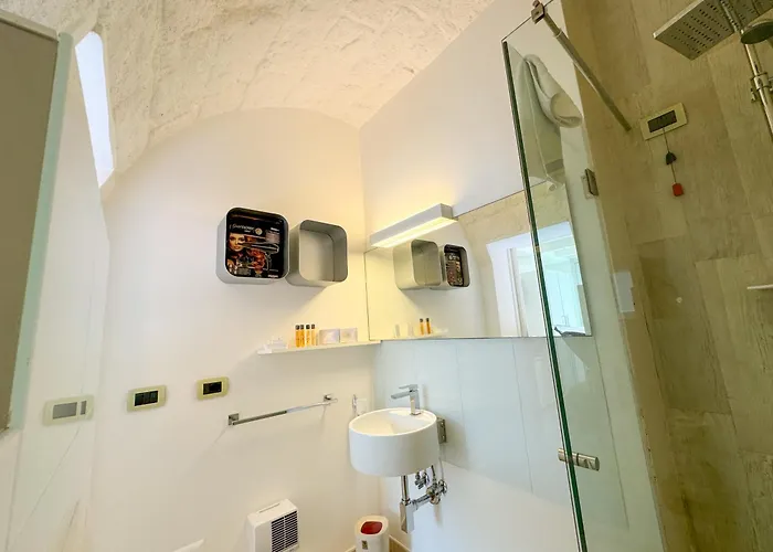 Vingt Sept Полиньяно-а-Маре