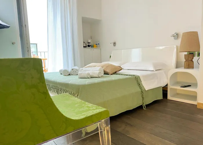 Vingt Sept 4* Полиньяно-а-Маре