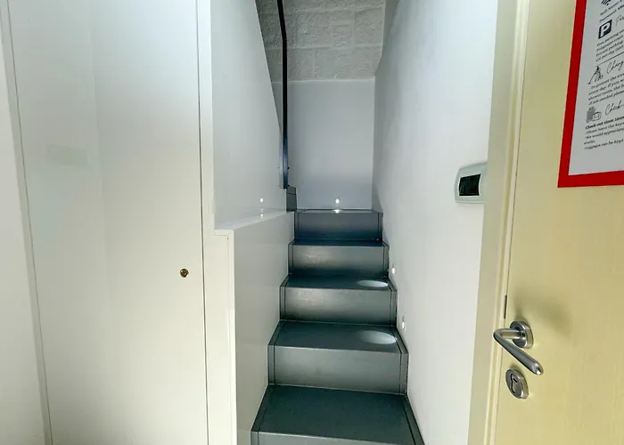 Vingt Sept Полиньяно-а-Маре