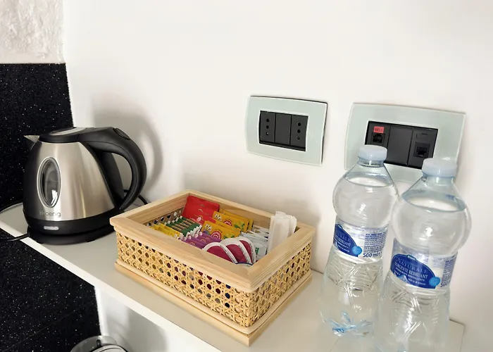 Vingt Sept Полиньяно-а-Маре