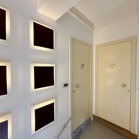 Vingt Sept Bed & Breakfast